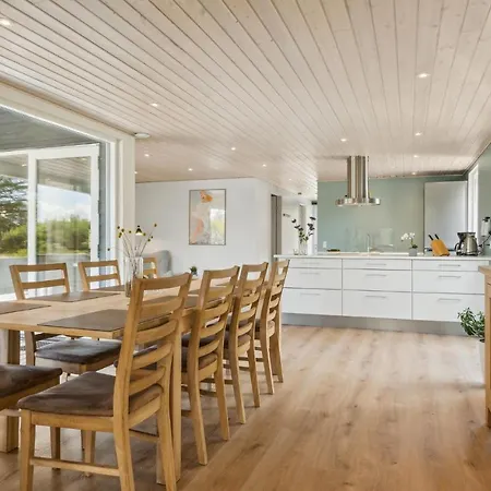 Beautiful Home In Lokken With Wifi Дом отдыха