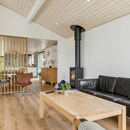 Beautiful Home In Lokken With Wifi *