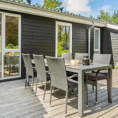 Дом отдыха Beautiful Home In Lokken With Wifi Лёккен